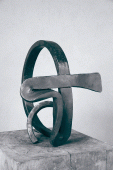 Martín Chirino, "Cruz y Pensamiento. Sobre el Barroco I", 2006 wrought iron 35 x 29 x 34 cm.